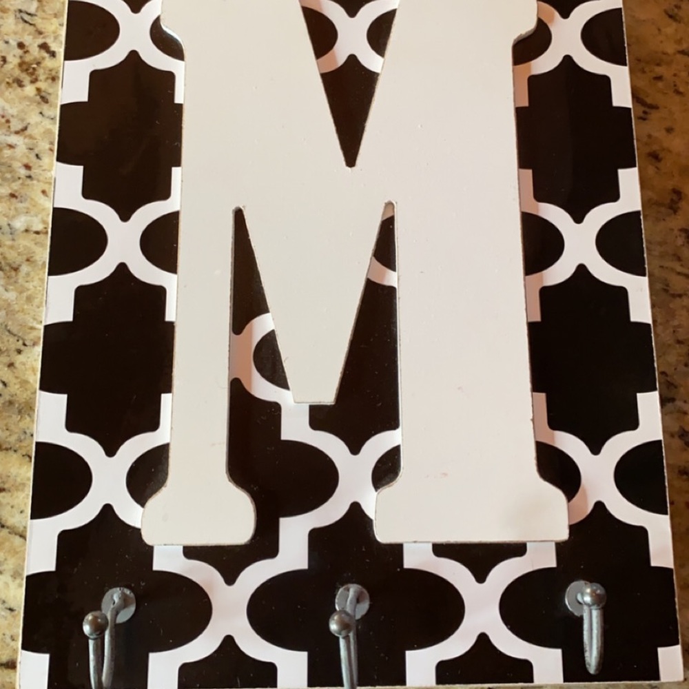 “M” initial plaque